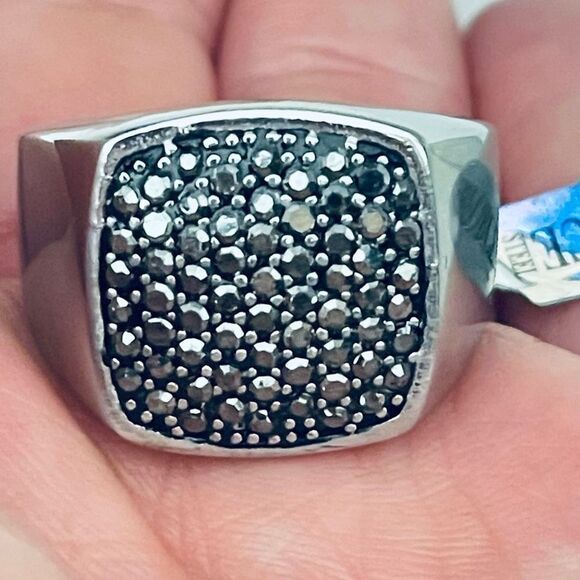 NWT Gorgeous Silver Men Ring Sz 11 EDFORCE Stainless Steel with Silver Cristals - Picture 6 of 12